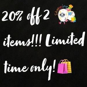 CHECK OUT MY CLOSET!